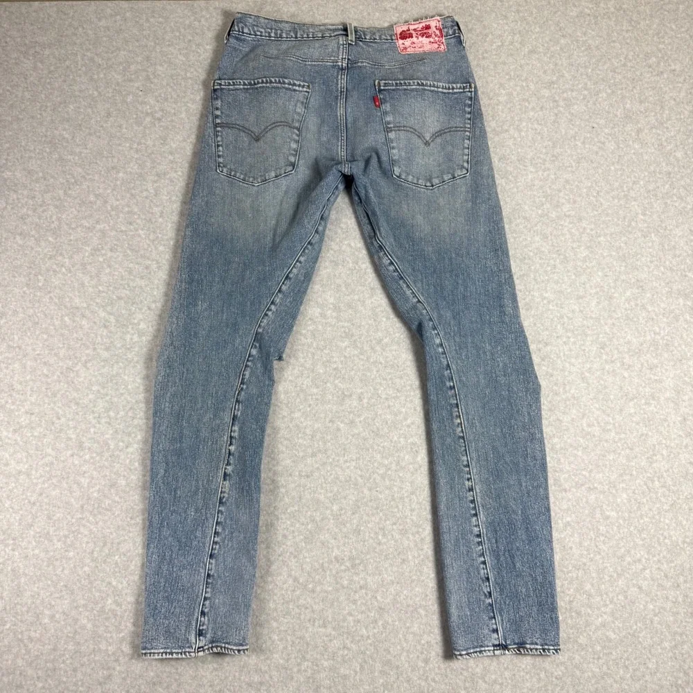 Levis Engineered Jeans Red Label Mens 30x30 Light Wash Distressed Twisted Seam